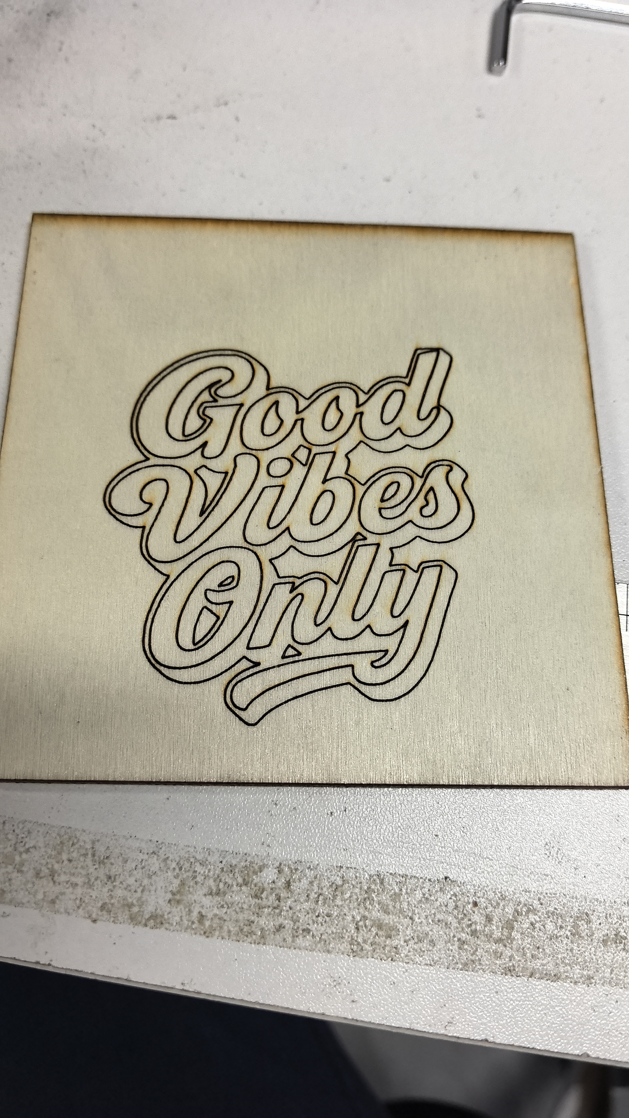 A sample can look convincing at its center while its border, corners, or fine outlines raise different questions.